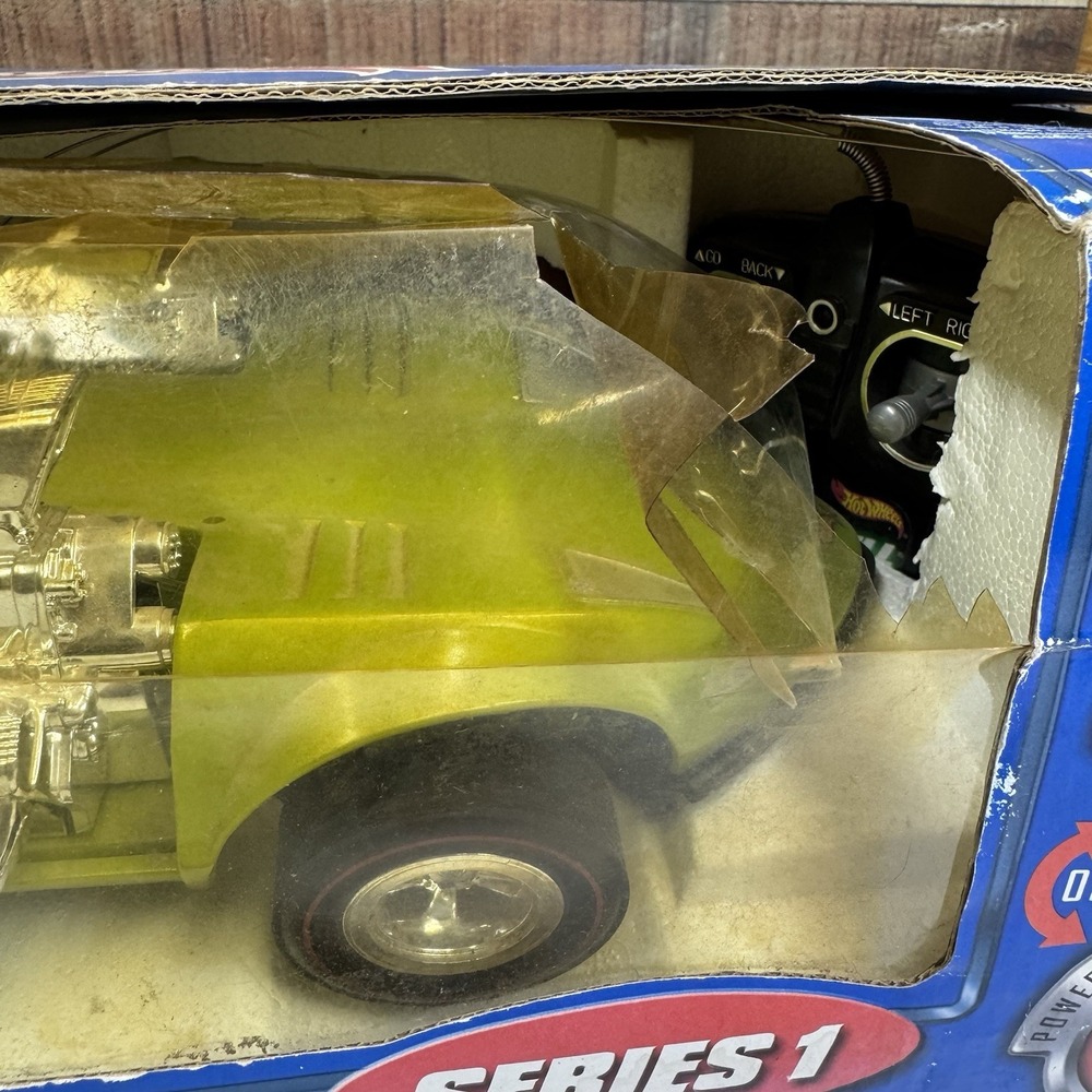 Vintage 2000 Sealed New Hot Wheels TYCO R/C 6v DP Twin Mill Series 1 RC Car - Picture 2 of 10